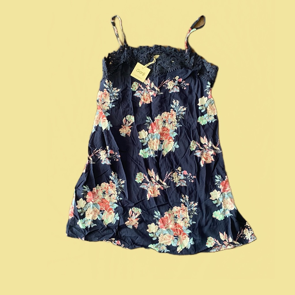 ✨ *BOGO* NWT Ganji tank top *BOGO* ✨